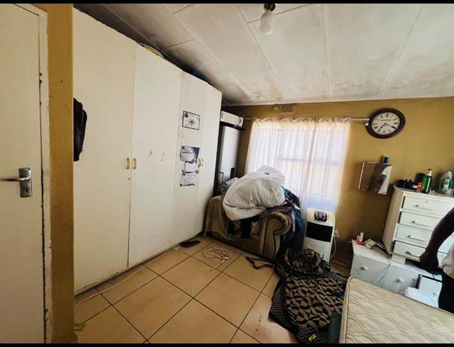 2 BEDROOM HOUSE FOR SALE IN BLOUBOSRAND